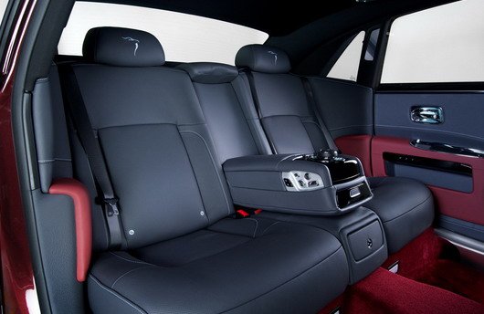 107175-rolls ghost 11.jpg, 54 KB