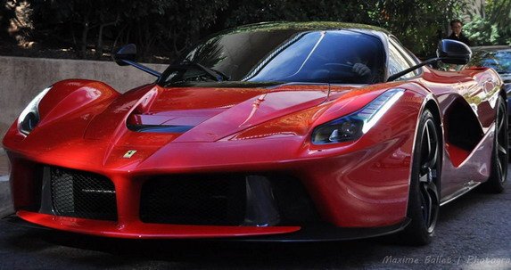 107389-laferrari 11.jpg, 66 KB