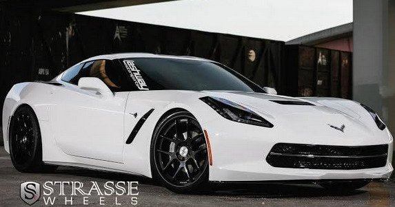 108305-corvette c7 1.jpg, 49 KB