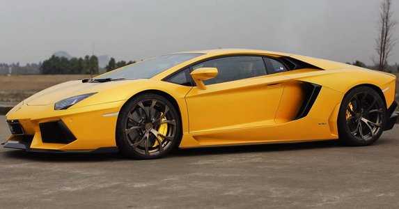 108734-pur aventador 1.jpg, 50 KB