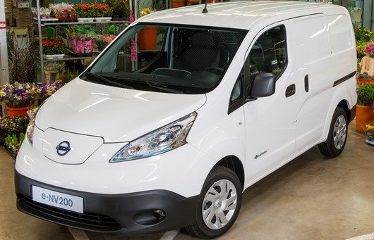 110261-nissan e-nv200 1.jpg, 71 KB