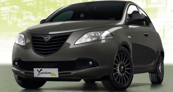 110288-lancia y 111.jpg, 43 KB