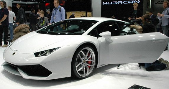 110589-lamborghini 1.jpg, 53 KB