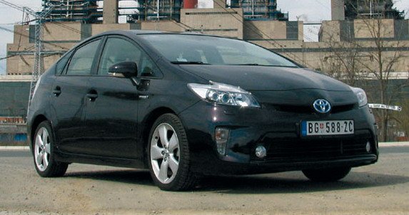 111498-toyota prius.jpg, 57 KB