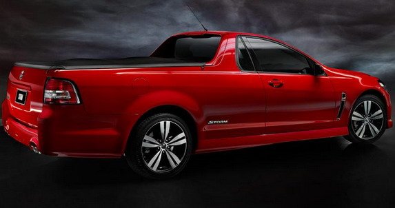 113003-holden 11.jpg, 37 KB