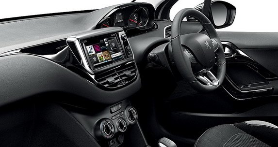 113520-peugeot 208 555.jpg, 49 KB