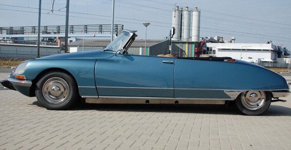 115025-Citroen DS 111.jpg, 52 KB