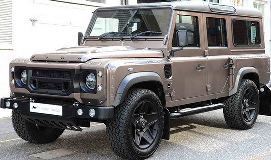 115325-Kahn Defender 1.jpg, 81 KB