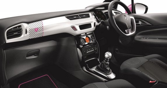 116740-citroen ds3 111.jpg, 41 KB