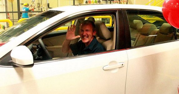 118065-toyota r.jpg, 52 KB