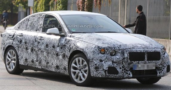 118313-bmw 1 sedan.jpg, 70 KB