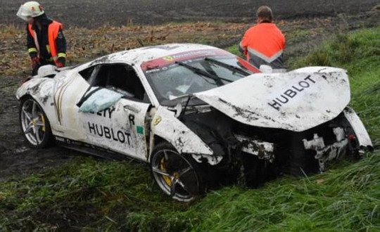 119217-ferrari crash 1.jpg, 65 KB