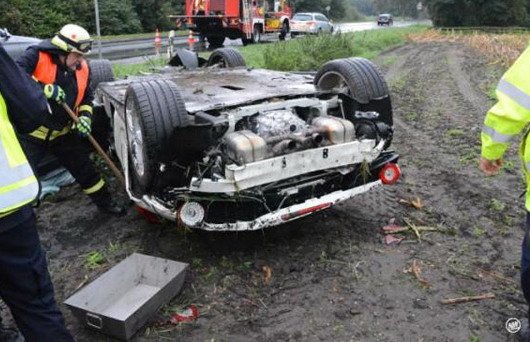 119218-ferrari crash 11.jpg, 69 KB