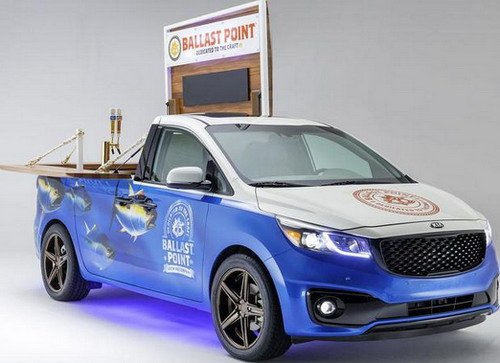 121530-kia sedona 111.jpg, 49 KB