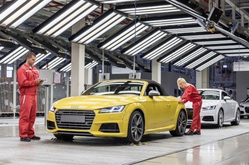 121540-audi tt r.jpg, 75 KB
