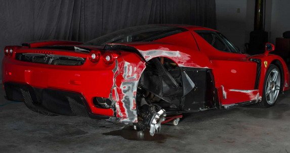 121678-ferrari enzo 11.jpg, 44 KB