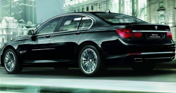 122193-bmw 7 33.jpg, 51 KB