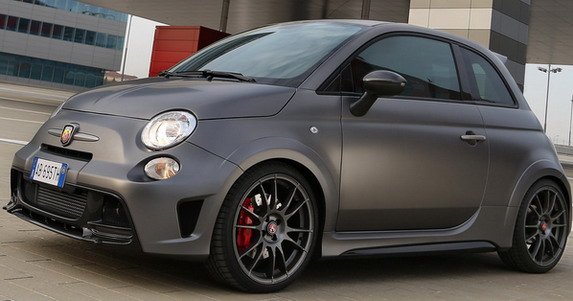 122900-Abarth 695 11.jpg, 52 KB
