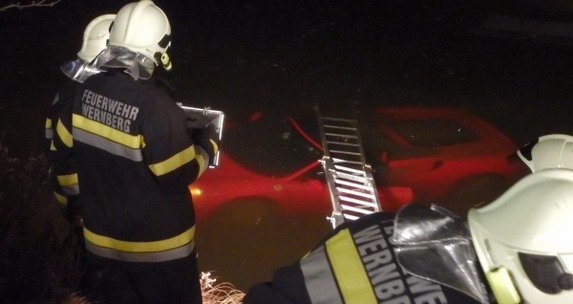 123337-ferrari 77.jpg, 38 KB