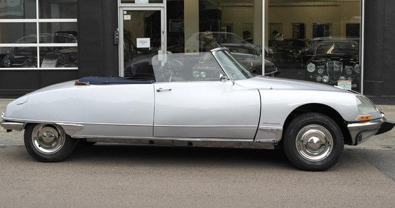 124031-citroen ds.jpg, 49 KB