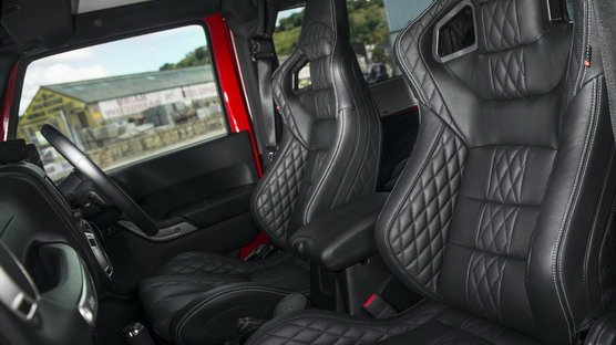124994-Jeep Wrangler Sahara 1111.jpg, 58 KB