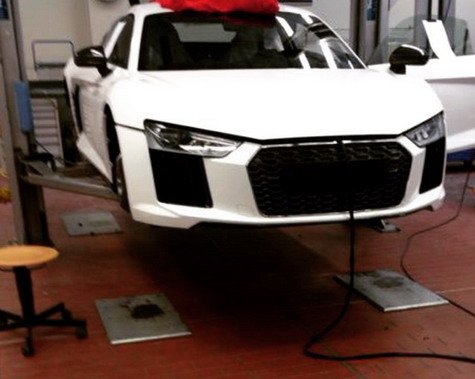 125978-audi r8 11.jpg, 40 KB
