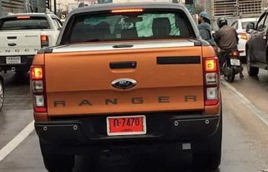 126040-ford r 111.jpg, 48 KB