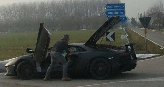 126356-lambo sv.jpg, 45 KB
