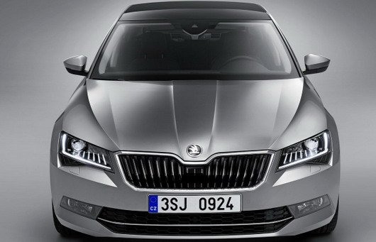 126462-Skoda Superb 21.jpg, 40 KB