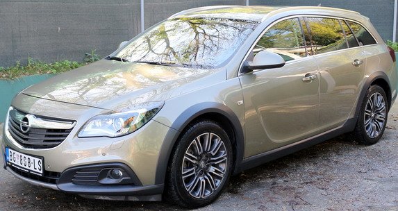 126570-opel insignia.jpg, 86 KB