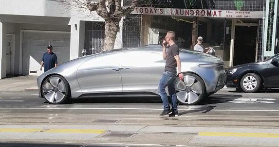 127703-mercedes c 33.jpg, 60 KB