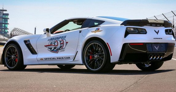 130424-corvette z06 1.jpg, 55 KB