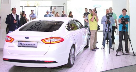 131123-ford mondeo 77.jpg, 63 KB