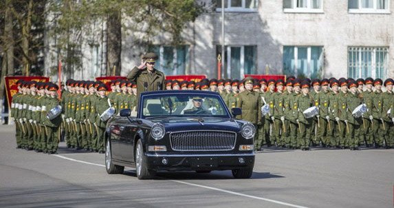 131341-hongqi 1.jpg, 66 KB