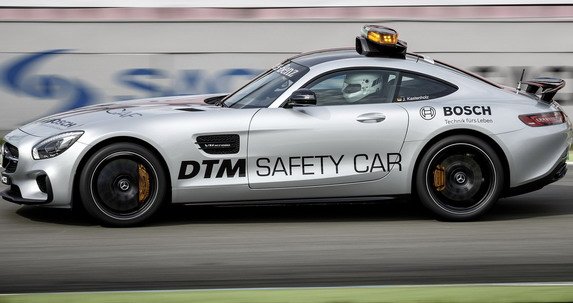 131885-Mercedes dtm 111.jpg, 48 KB