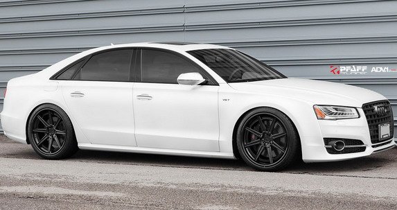 132945-audi s8 1.jpg, 54 KB