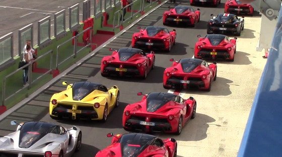 133667-laferrari.jpg, 66 KB