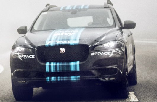133681-jaguar f-pace 11.jpg, 49 KB