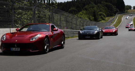 134199-ferrari f12 111.jpg, 56 KB