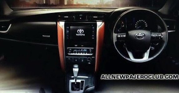 134284-Toyota Fortuner 11.jpg, 41 KB