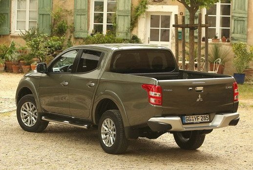 135548-mitsubishi t 11.jpg, 79 KB