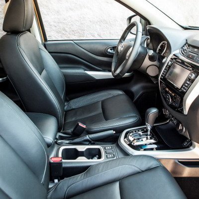 136211-nissan np300 1.jpg, 52 KB