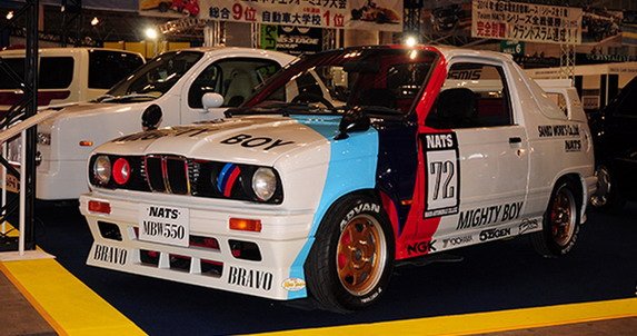136591-bmw 11.jpg, 70 KB