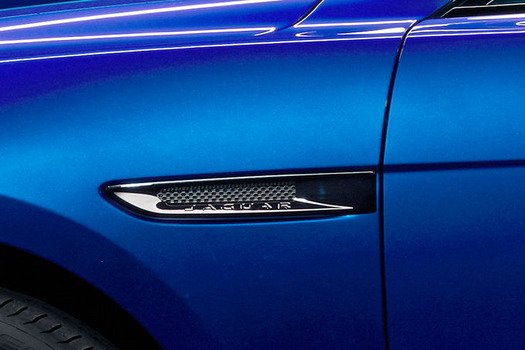 136841-jaguar f 555.jpg, 41 KB