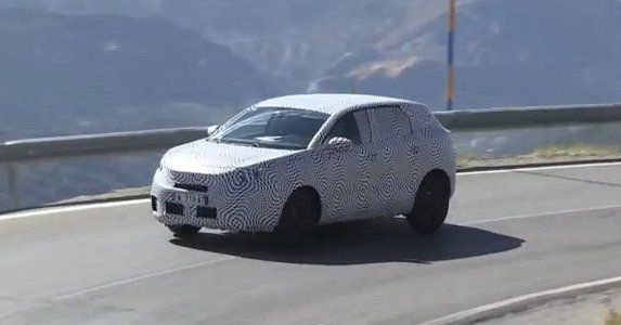 137005-peugeot 3008 2016.jpg, 32 KB