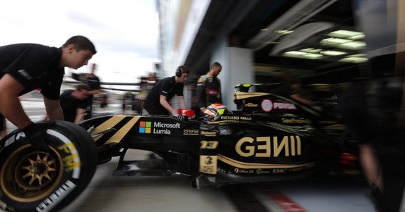 137080-lotus f1.jpg,  bytes