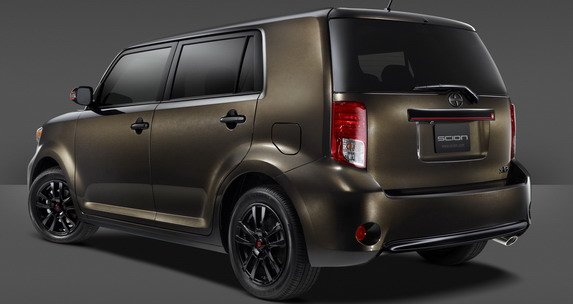 138017-scion xb 11.jpg, 34 KB
