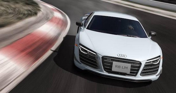 138147-audi r8 77.jpg, 41 KB