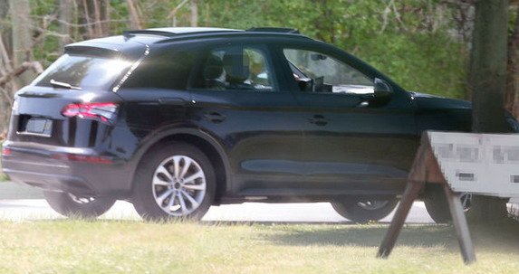138311-audi q5 11.jpg, 47 KB