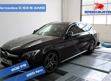 141269-mercedes c63 amg.jpg, 32 KB